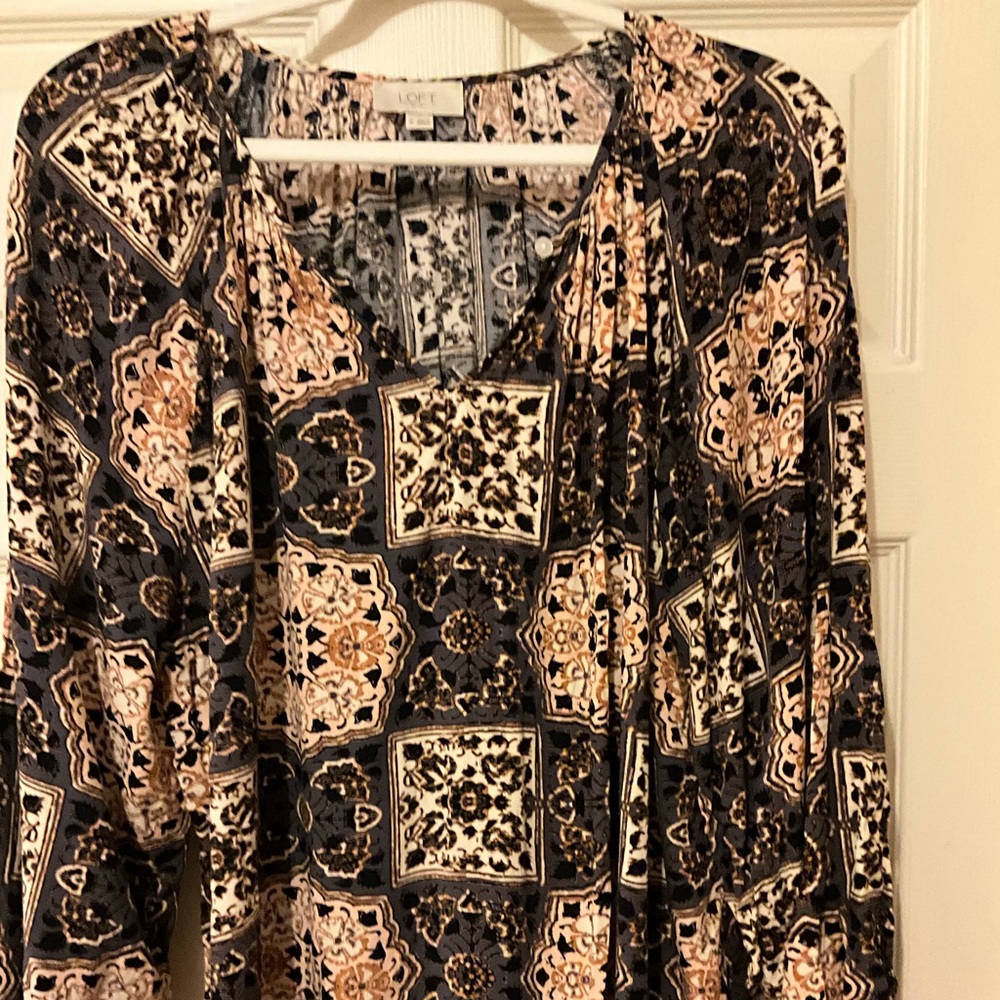 LOFT XL Multicolor Abstract Patterned Top - image 1